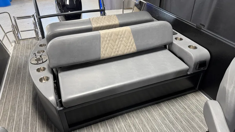 Slide: The Image of Premier 270INTRIGUE 2022 - 68