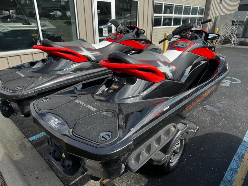 Slide: The Image of Sea-Doo RXT 260 2011 - 3
