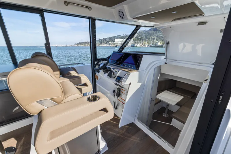 Slide: The Image of Cruisers 38 VTR EC 2026 - 14