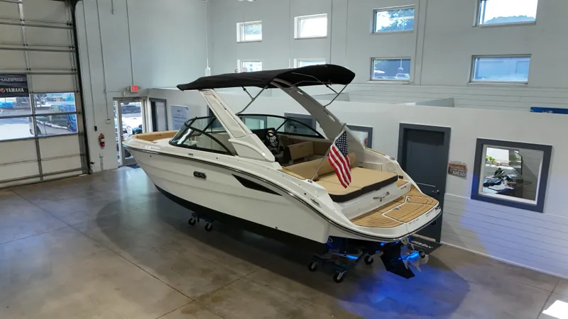Slide: The Image of Sea Ray SDX 230 2026 - 2