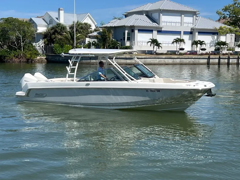 Slide: The Image of Boston Whaler 270 VANTAGE 2020 - 5