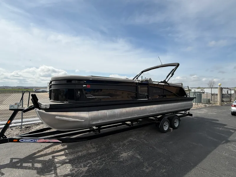 The Image of Barletta 25 U TT 2022 - 0