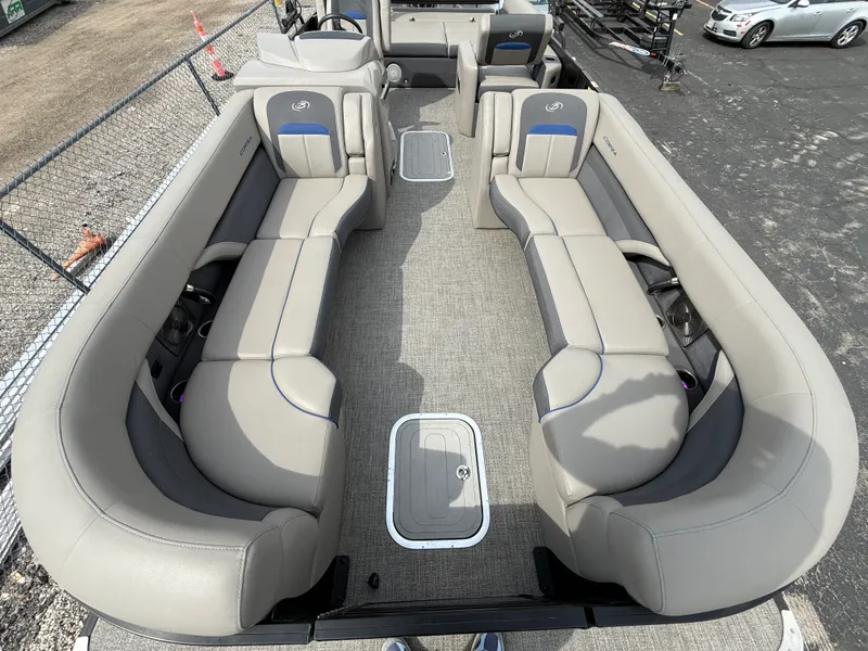 Slide: The Image of Barletta 25 U TT 2022 - 8