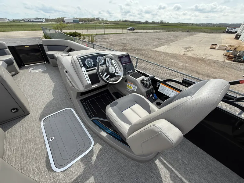 Slide: The Image of Barletta 25 U TT 2022 - 18