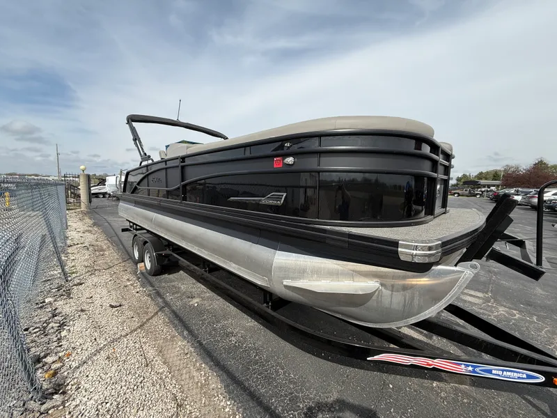Slide: The Image of Barletta 25 U TT 2022 - 6