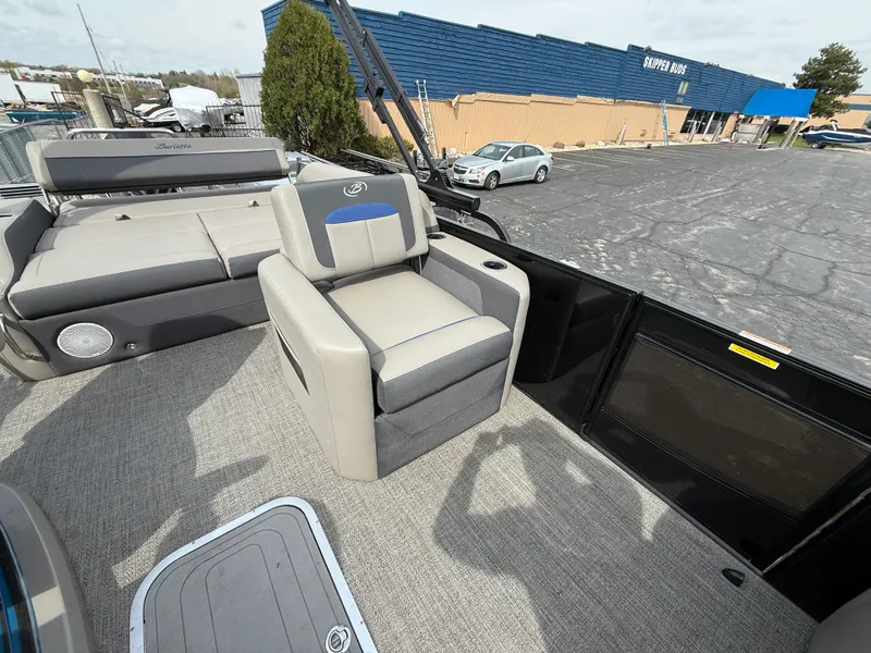 Slide: The Image of Barletta 25 U TT 2022 - 13