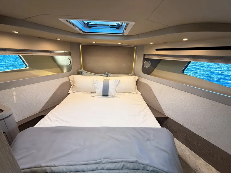 Slide: The Image of Cruisers 50 FLY 2027 - 31