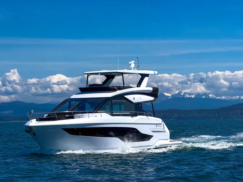 Slide: The Image of Cruisers 50 FLY 2027 - 6