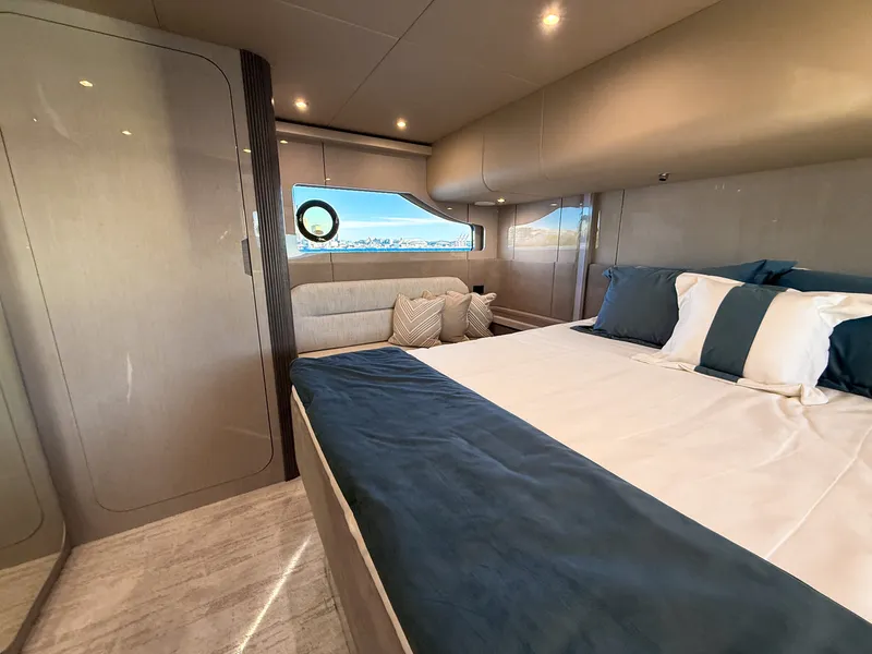 Slide: The Image of Cruisers 50 FLY 2027 - 40