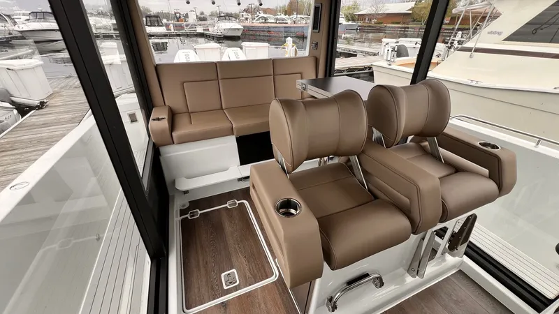 Slide: The Image of Cruisers 38 VTR EC 2026 - 13