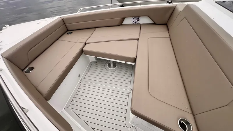 Slide: The Image of Cruisers 38 VTR EC 2026 - 27