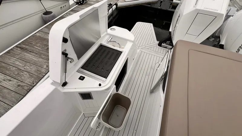 Slide: The Image of Cruisers 38 VTR EC 2026 - 9