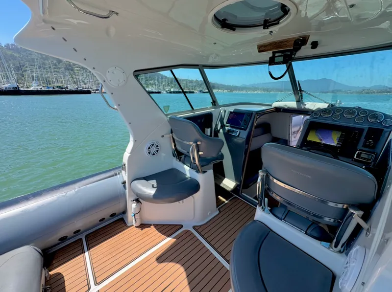 Slide: The Image of Protector 28 CABIN RIB 2005 - 15