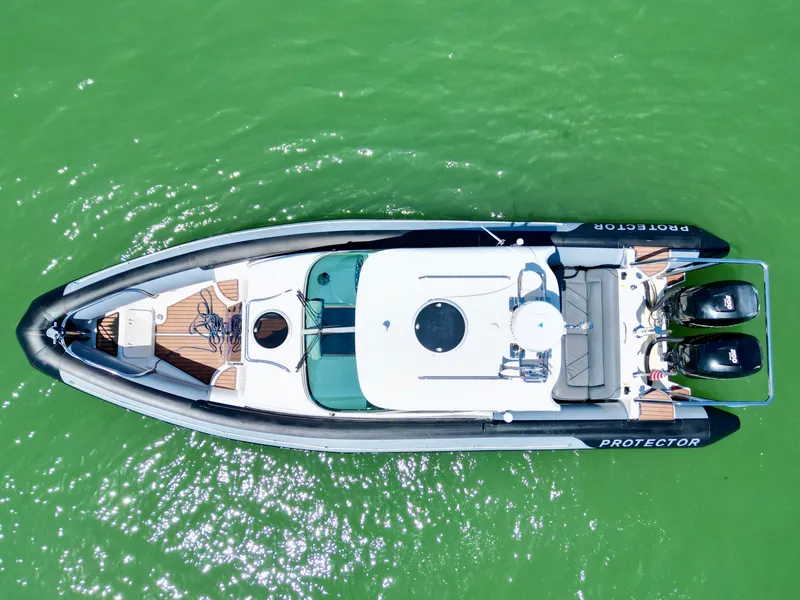 Slide: The Image of Protector 28 CABIN RIB 2005 - 11