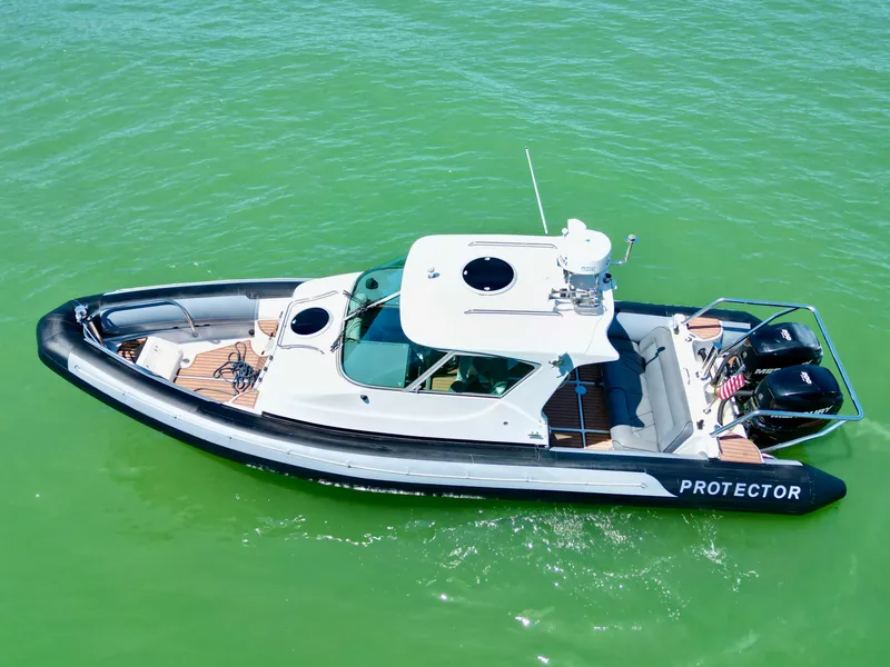 Slide: The Image of Protector 28 CABIN RIB 2005 - 10