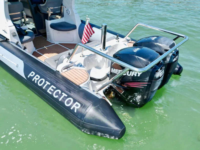 Slide: The Image of Protector 28 CABIN RIB 2005 - 14
