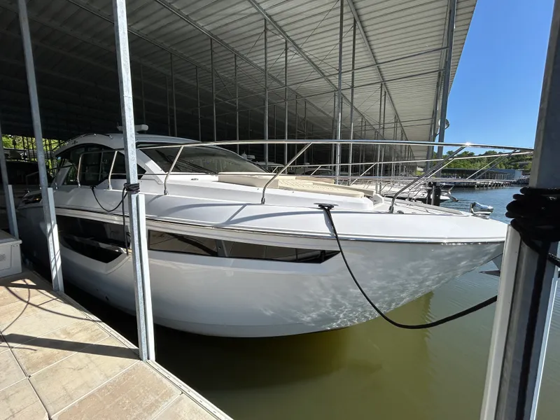 Slide: The Image of Cruisers 42 Cantius 2024 - 10