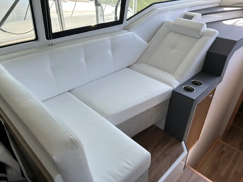 Slide: The Image of Cruisers 42 Cantius 2024 - 13