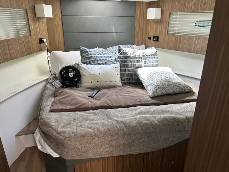 Slide: The Image of Cruisers 42 Cantius 2024 - 14