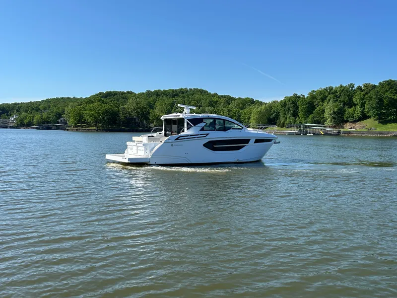 Slide: The Image of Cruisers 42 Cantius 2024 - 3