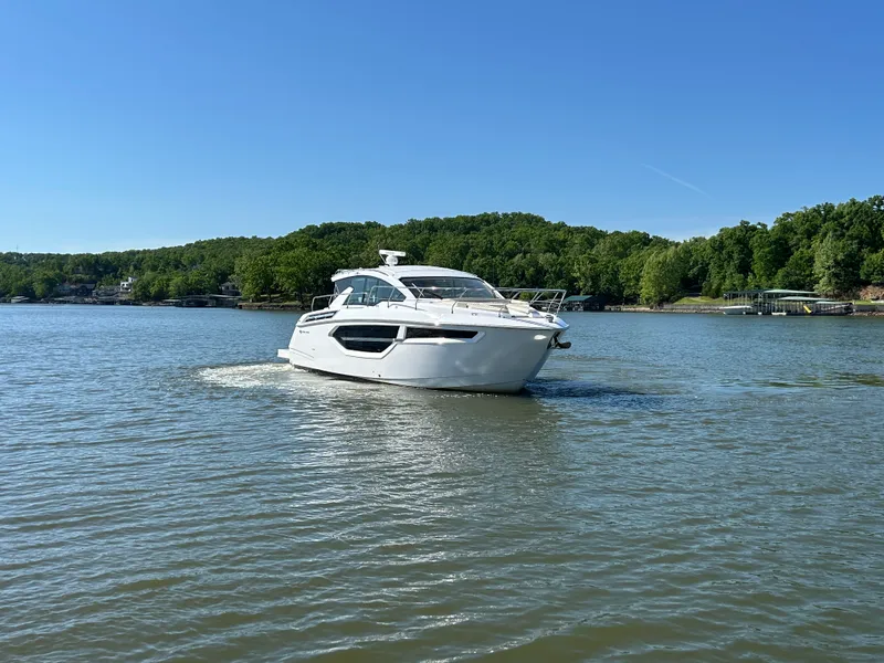 Slide: The Image of Cruisers 42 Cantius 2024 - 4