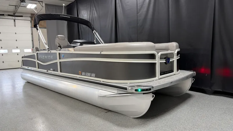 Slide: The Image of Premier 230 ANGLER 2024 - 4