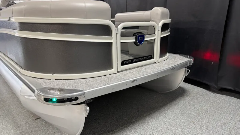 Slide: The Image of Premier 230 ANGLER 2024 - 8