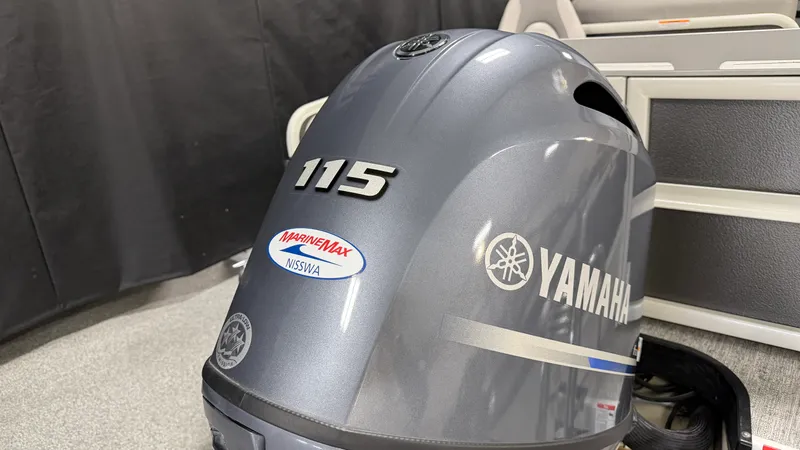 Slide: The Image of Premier 230 ANGLER 2024 - 97