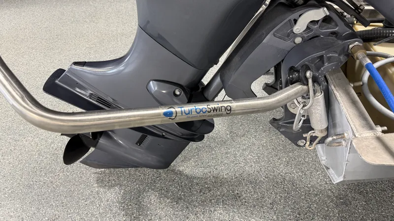 Slide: The Image of Premier 230 ANGLER 2024 - 98