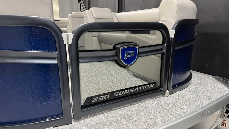 Slide: The Image of Premier 230 SUNSATION 2024 - 10