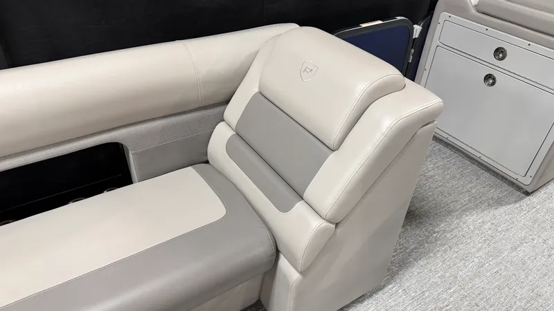 Slide: The Image of Premier 230 SUNSATION 2024 - 52