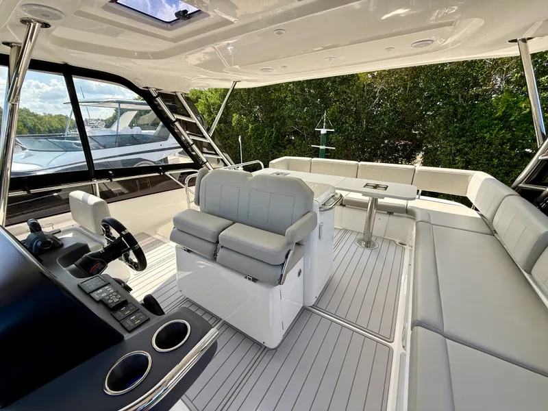 Slide: The Image of Aquila 42 YACHT 2024 - 42