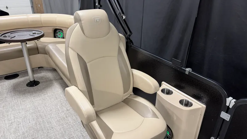 Slide: The Image of Premier 230 SUNSATION TRITOON 2024 - 35