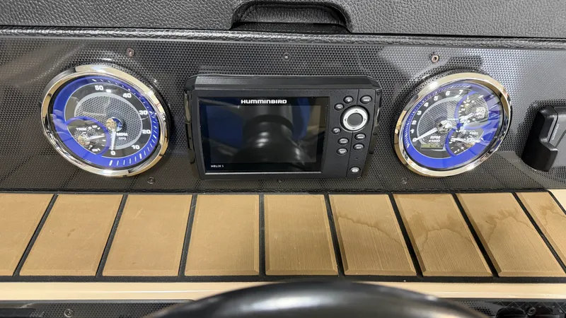 Slide: The Image of Premier 230 SUNSATION TRITOON 2024 - 54