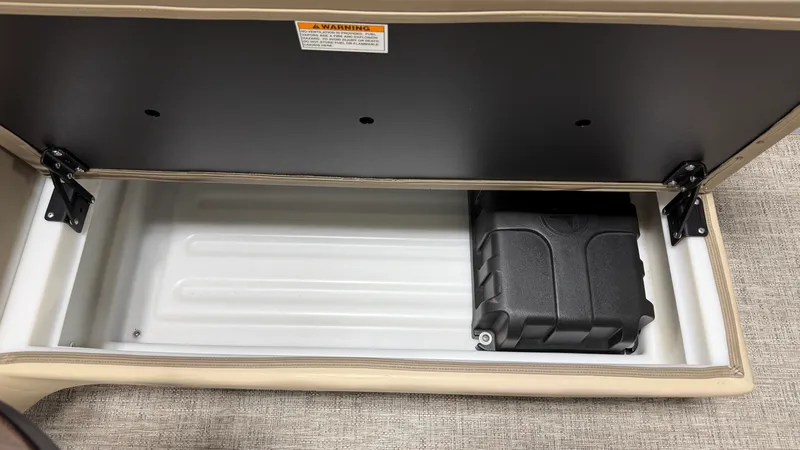 Slide: The Image of Premier 230 SUNSATION TRITOON 2024 - 64