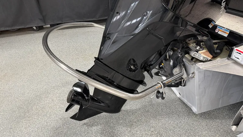 Slide: The Image of Premier 230 SUNSATION TRITOON 2024 - 82