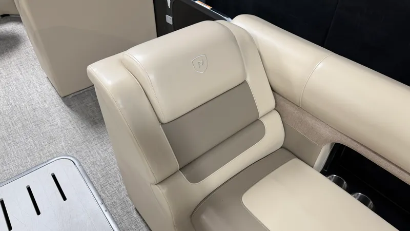 Slide: The Image of Premier 230 SUNSATION TRITOON 2024 - 18