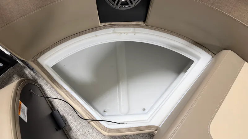 Slide: The Image of Premier 230 SUNSATION TRITOON 2024 - 22