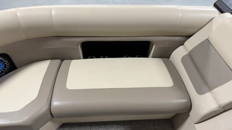 Slide: The Image of Premier 230 SUNSATION TRITOON 2024 - 23