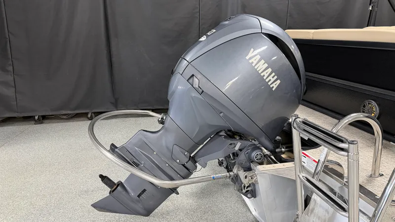 Slide: The Image of Premier 230 SUNSATION TRITOON 2024 - 80