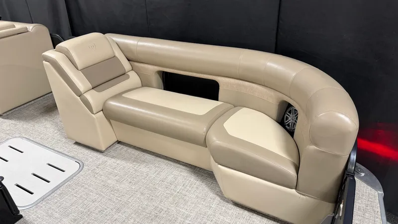 Slide: The Image of Premier 230 SUNSATION TRITOON 2025 - 11