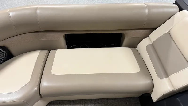 Slide: The Image of Premier 230 SUNSATION TRITOON 2025 - 24