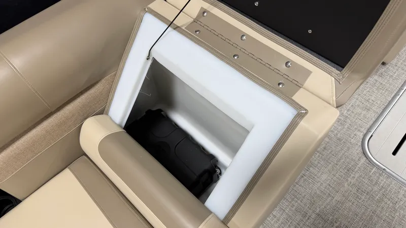 Slide: The Image of Premier 230 SUNSATION TRITOON 2025 - 56