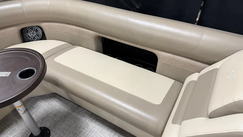 Slide: The Image of Premier 230 SUNSATION TRITOON 2025 - 58