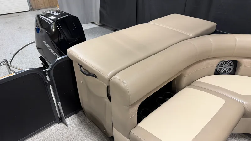Slide: The Image of Premier 230 SUNSATION TRITOON 2025 - 73