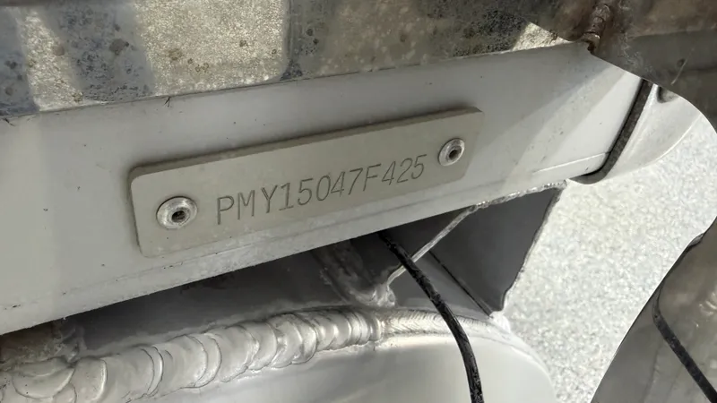 Slide: The Image of Premier 230 SUNSATION TRITOON 2025 - 89