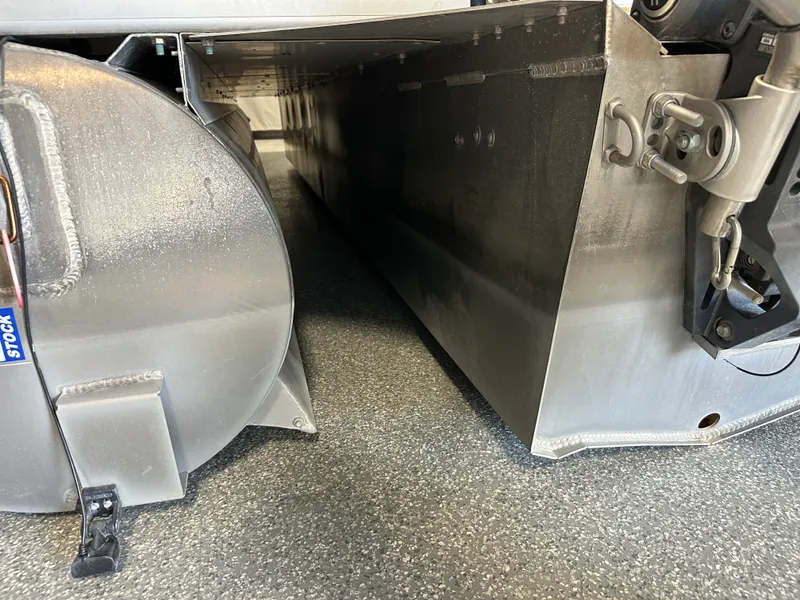 Slide: The Image of Premier 230 SUNSATION TRITOON 2024 - 14