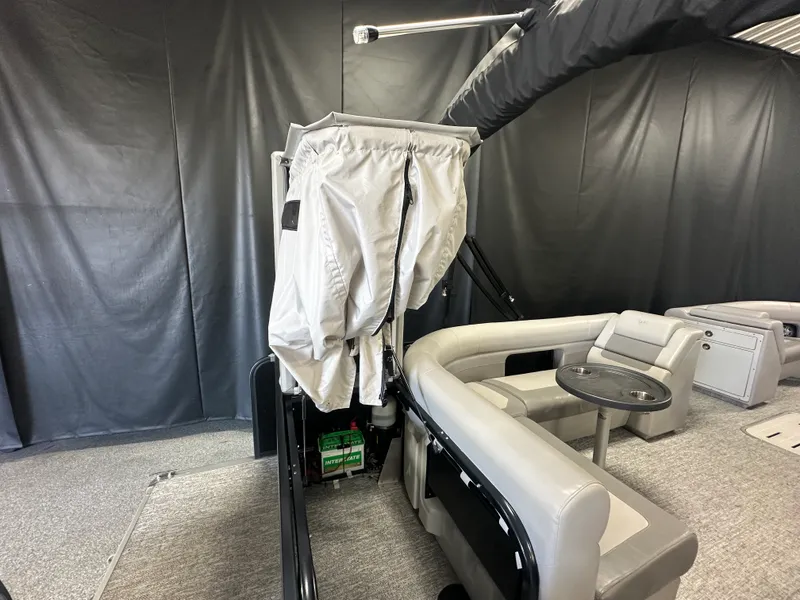 Slide: The Image of Premier 230 SUNSATION TRITOON 2024 - 19