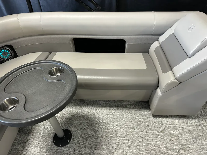Slide: The Image of Premier 230 SUNSATION TRITOON 2024 - 28