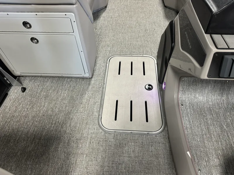 Slide: The Image of Premier 230 SUNSATION TRITOON 2024 - 49
